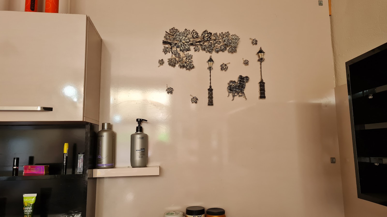 ELSE LADIES HAIRDRESSER