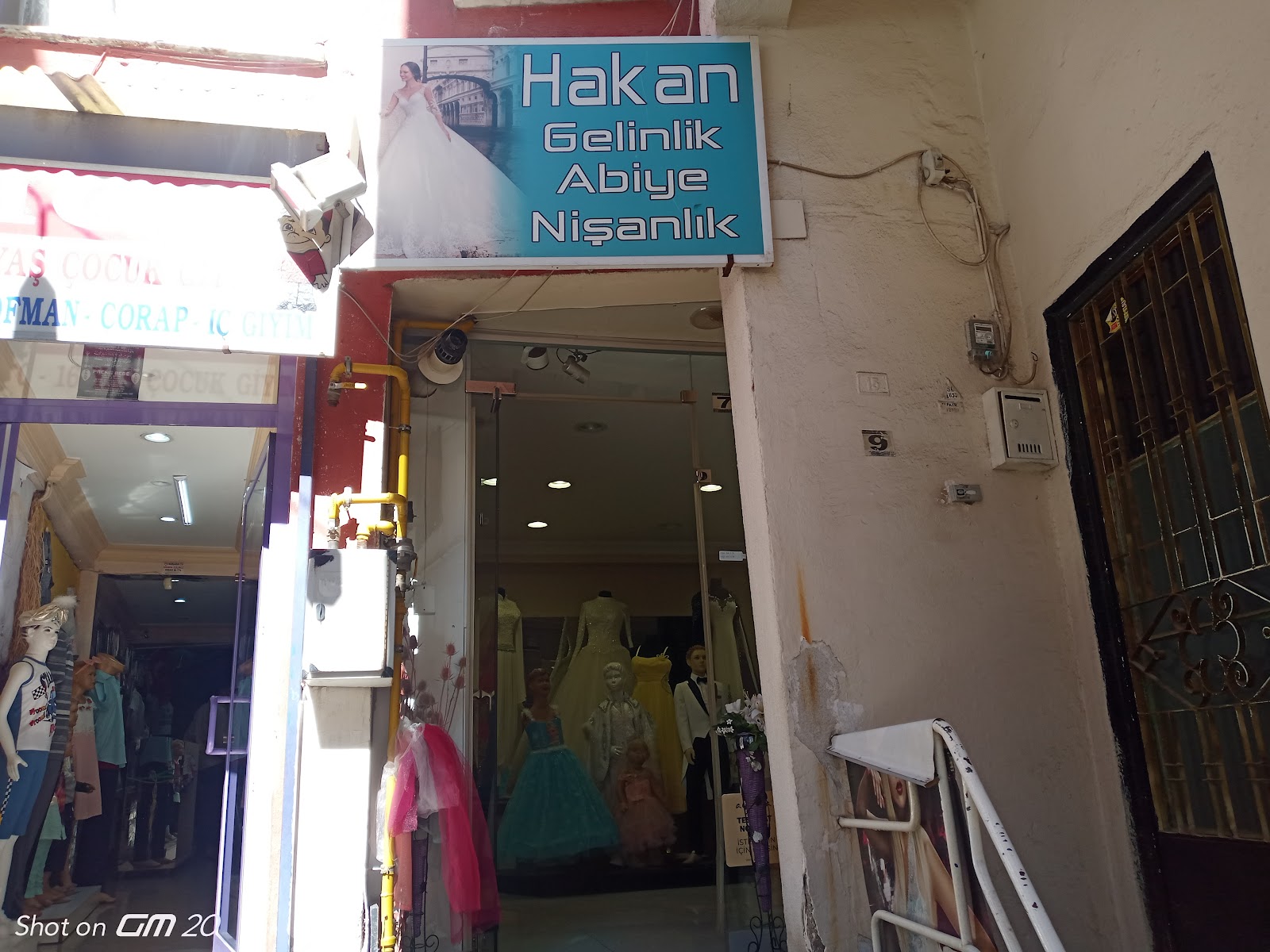 Hakan Gelınlık-Abıye-Nişanlık kır düğünü mekanı — Merkez