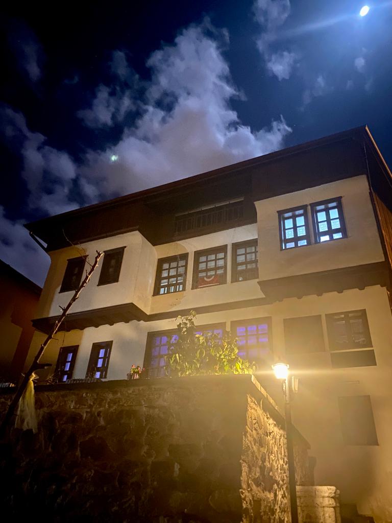 Kaşıbeyaz Konağı kır düğünü mekanı — Merkez