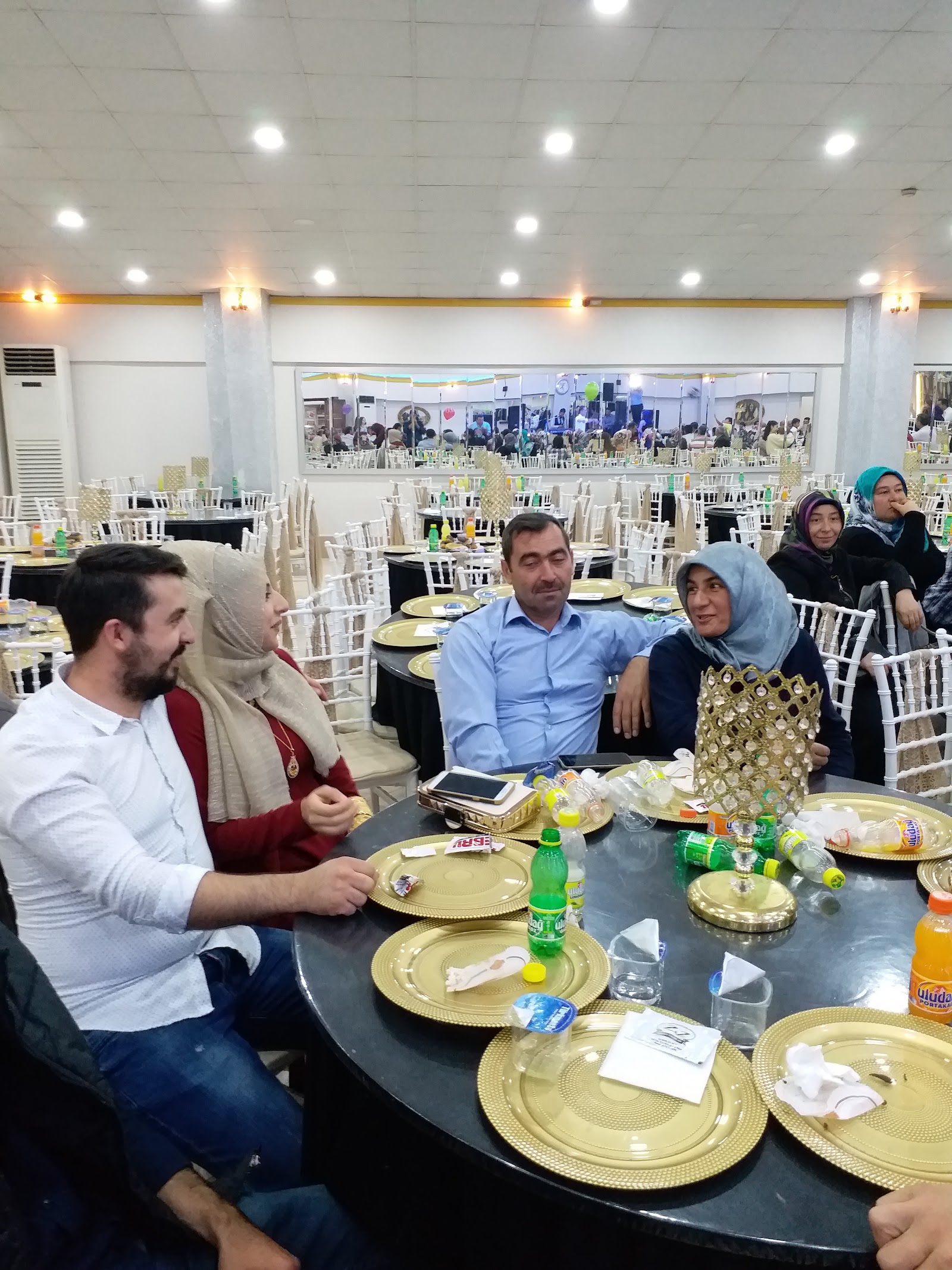 Z & Z Wedding Halls